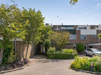 Karveelstraat 35