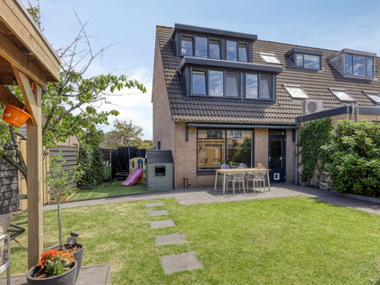 Starduststraat 1