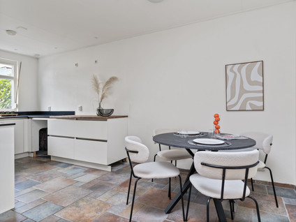 Middelharnissestraat 12