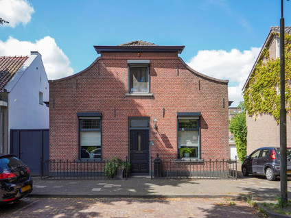 Hoogstraat 104