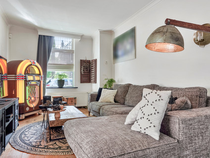 Hoogstraat 104