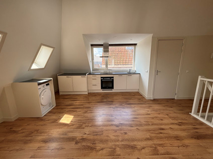 Middelstegracht 145B