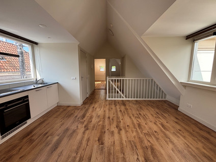 Middelstegracht 145B