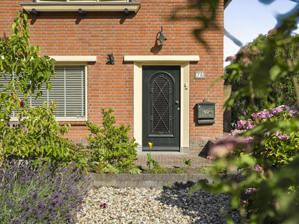 Burg. Lovinkstraat 75
