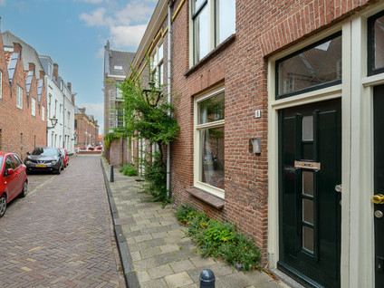Lange Lijsbethsteeg 6