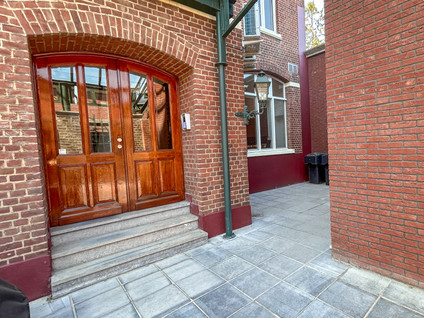 Bovenste straat 18B