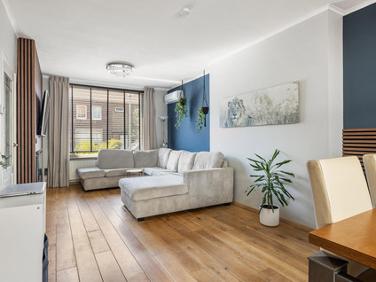 Deken Rhoenstraat 5
