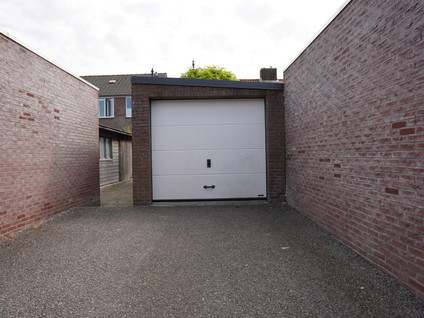 Damstraat 4