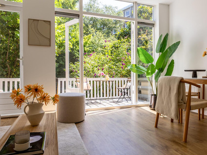 Treubstraat 16B
