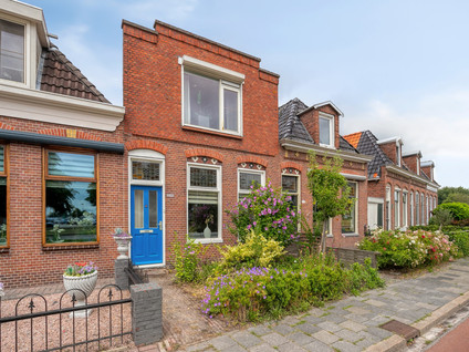 Damsterdiep 296