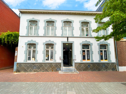 Bovenste Straat 52
