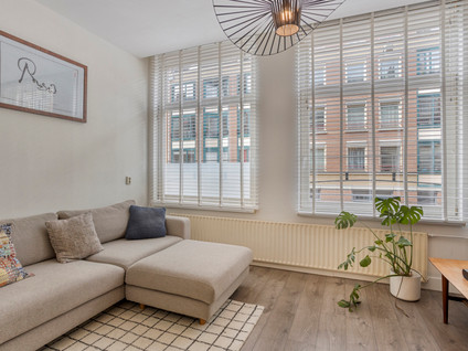 Van der Hoopstraat 37 1