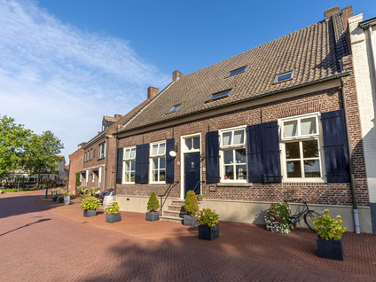 Grotestraat 36