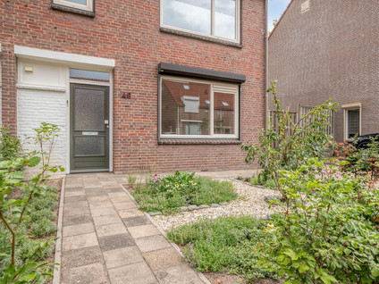 Burgemeester van Poppelstraat 49