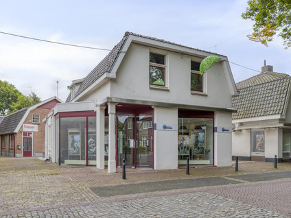 Stationsstraat 32