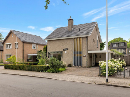 Hogeweg 58