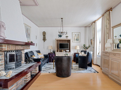Onze-Lieve-Vrouwestraat 2