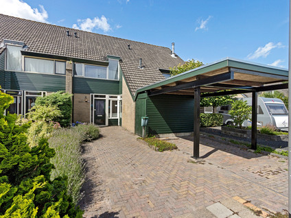 Ijsbaanweg 38