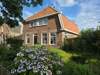 Oosterburen 62