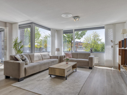 Zuidersingel 8
