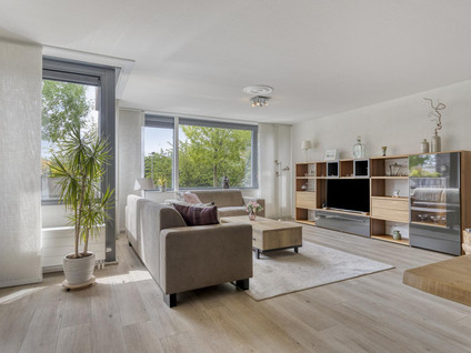 Zuidersingel 8