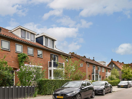 von Suttnerstraat 24