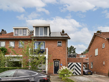 von Suttnerstraat 24
