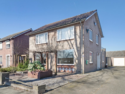 Vierlingsbeekseweg 25