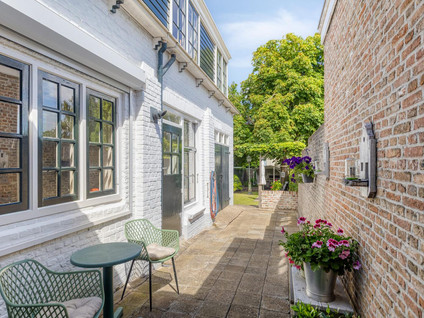 Dorpsstraat 100