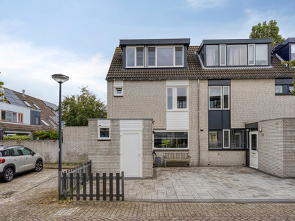 Etty Hillesumstraat 2