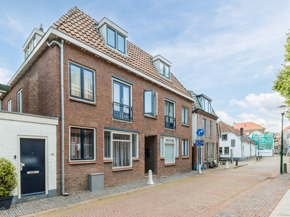 Jan de Bakkerstraat 28