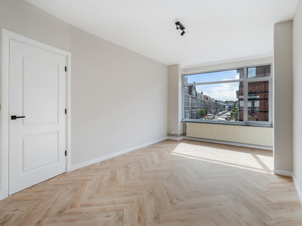 Dirk Hoogenraadstraat 54