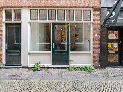 Hoogstraat 24