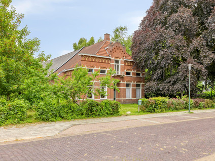 Dorpsstraat 33