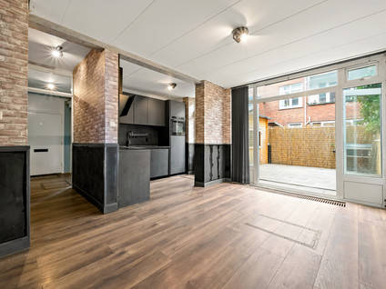 Elise van Calcarstraat 49