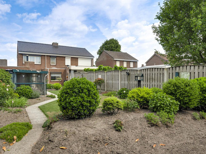 Tjongerstraat 7