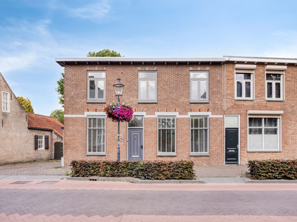 Raadhuisstraat 21