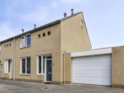 Giessenstraat 11