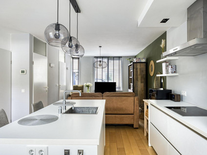 Giessenstraat 11