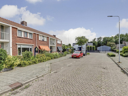 Zeeasterstraat 11