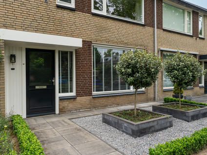 Van Leeuwenhoeklaan 27