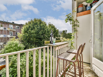 Admiraal De Ruijterweg 423 2