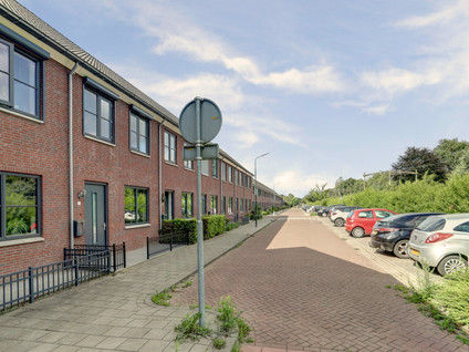 Pastoor van der Meijdenstraat 7