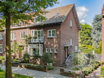 Deken van Oppensingel 235