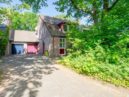 Glanzerhof 37