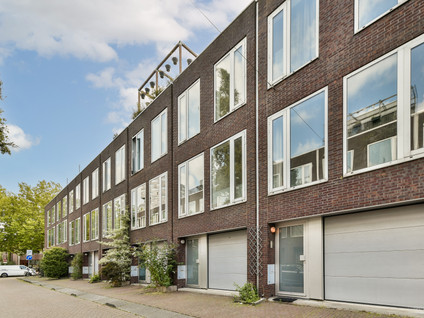 C.J.K Van Aalststraat 75