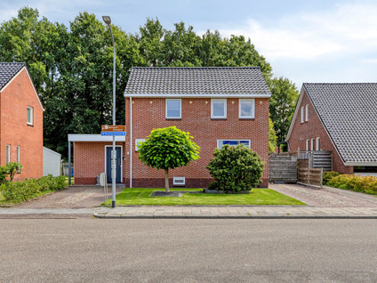 Oosterstraat 25