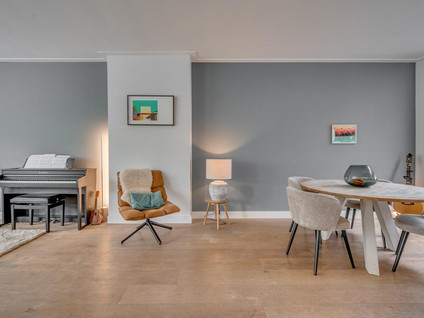 Pastoor Deckersstraat 1