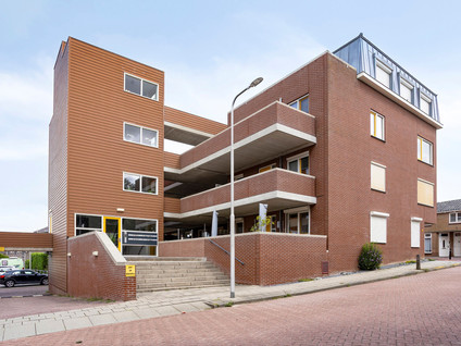 Oranjestraat 10