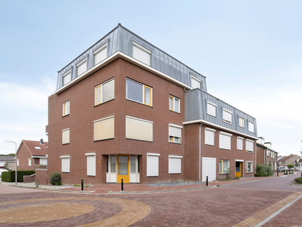 Oranjestraat 10